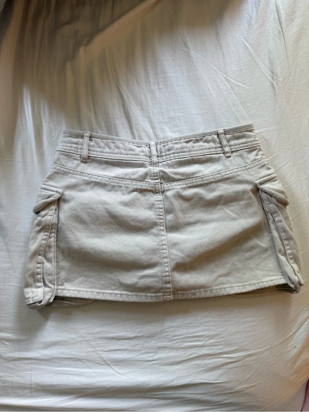 Garage White Mini Skirt with Cargo Pockets - Picture 4 of 4